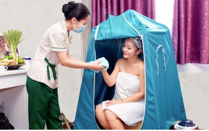 Chăm sóc mẹ và bé sau sinh